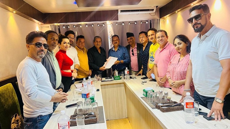 फान यूएसए च्याप्टरलाई कलाकार संघको आधिकारिता