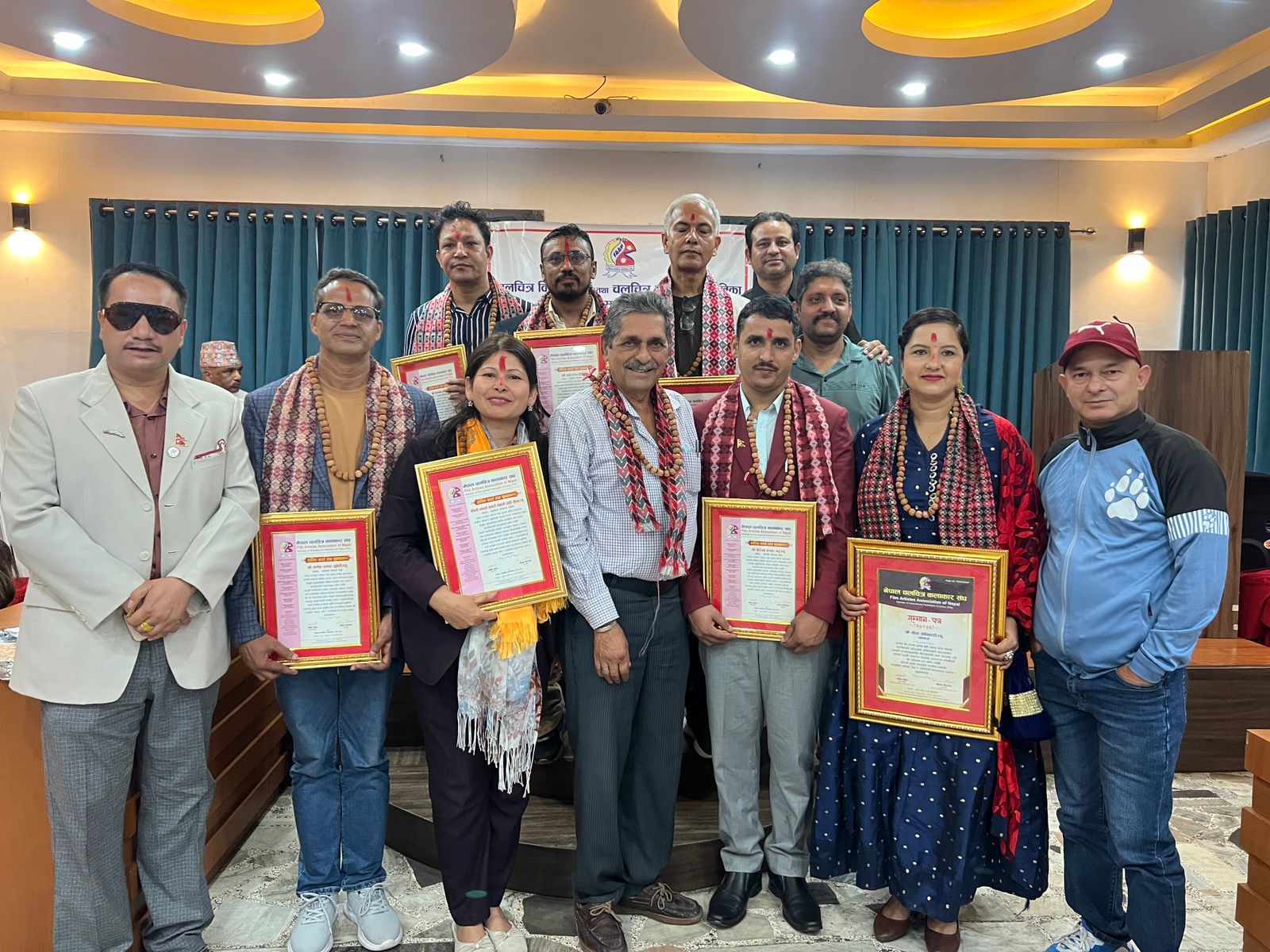 चलचित्र कलाकार संघद्वारा विकास बोर्ड तथा जाँचपास समितिका सदस्यलाई बधाई तथा सम्मान